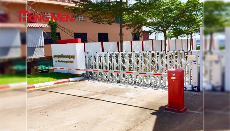 Có nên lắp đặt thêm barie tự động tại cổng chính?