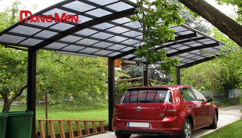 Điều gì đã làm mái che Polycarbonate trở nên phổ biến ?