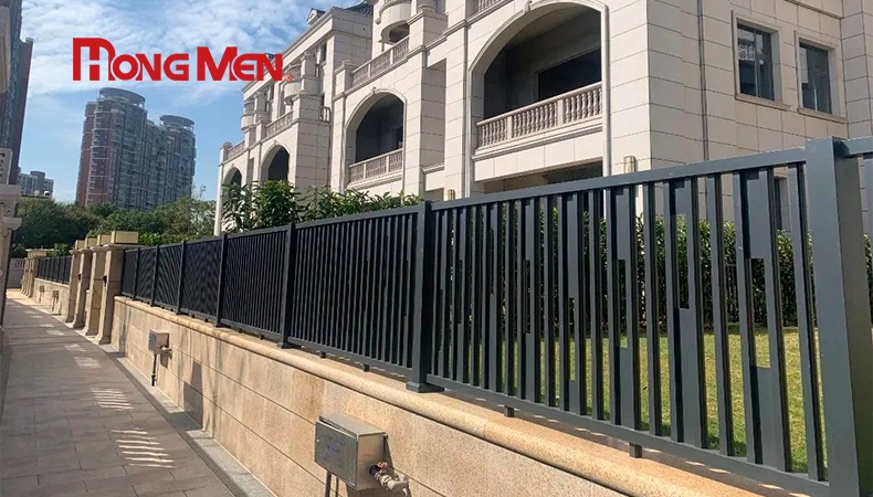Lan can nhôm HongMen có đáp ứng các tiêu chuẩn an toàn cần thiết không?