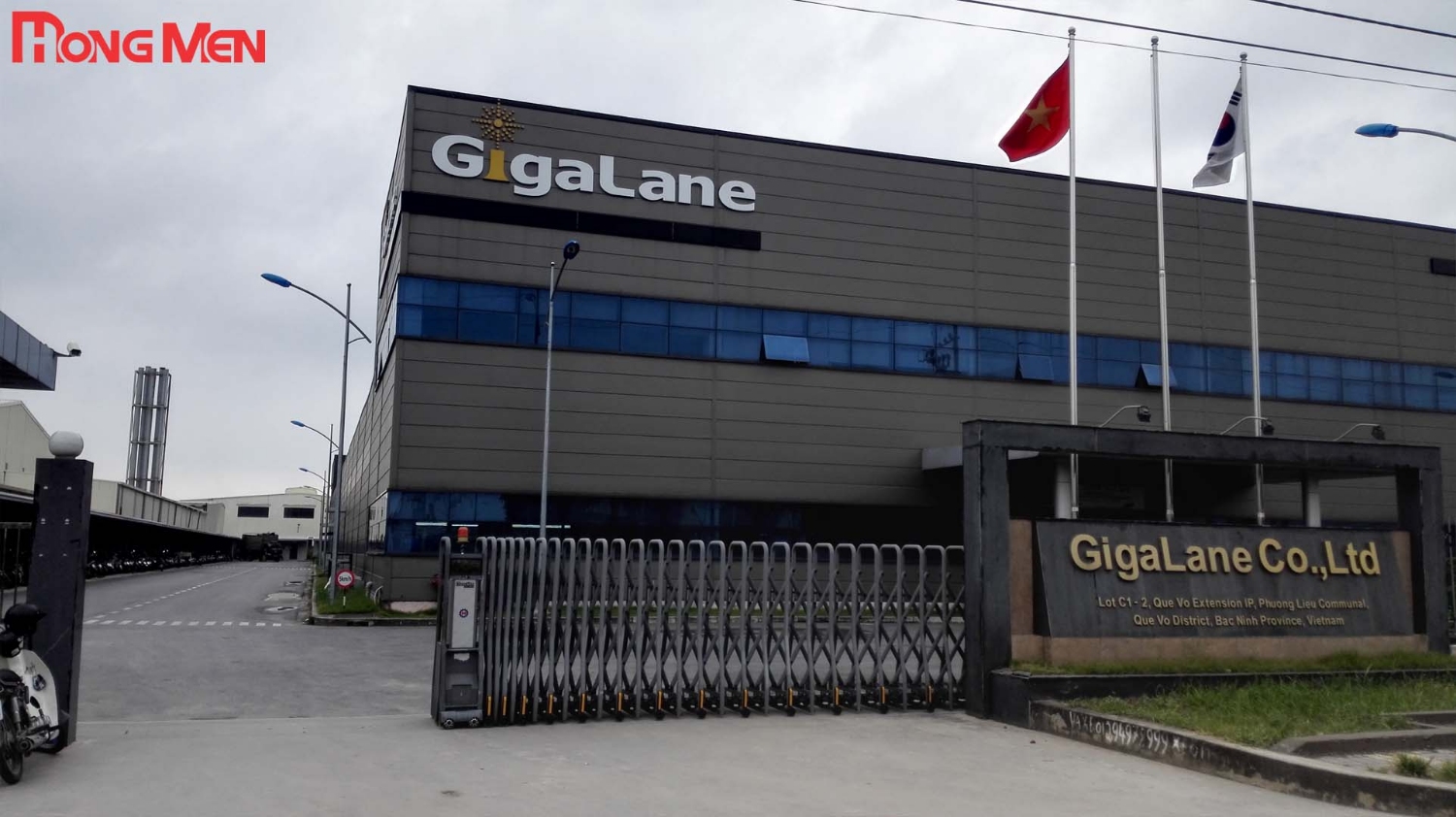 Lắp đặt cổng xếp tự động tại GigaLanne Co.,Ltd